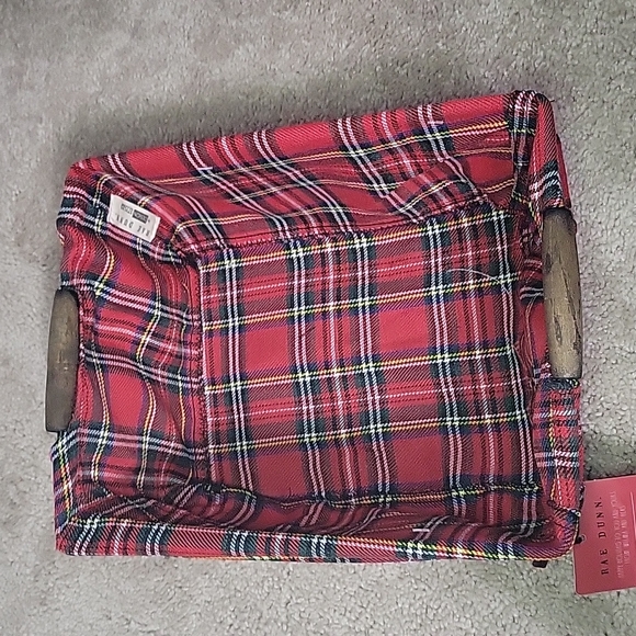 Rae Dunn Holiday Basket - Picture 6 of 7